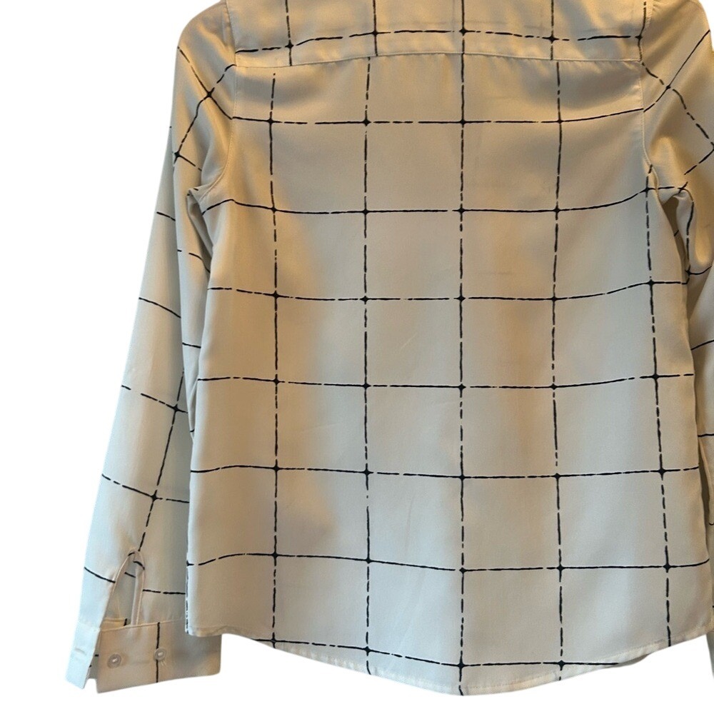 The Limited Blouse Women XS White Black Good Windowpane Grid Button Down Shirt‎ - Picture 2 of 5